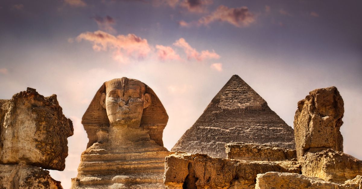 Affordable Tour Package to Egypt: Explore Iconic Pyramids & Stay in Stunning Hotels on Budget